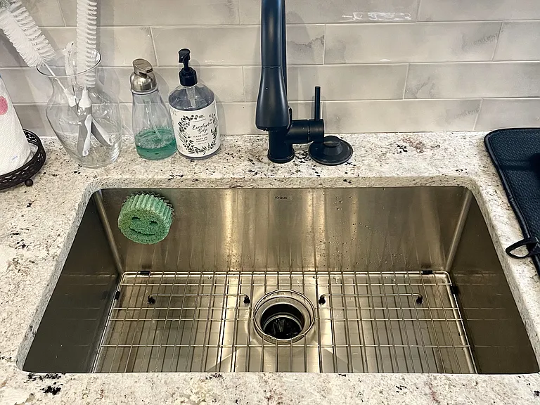 40 James O Ct — Photo 13