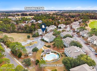 3350 Club Villas Dr #2104, Southport, NC 28461