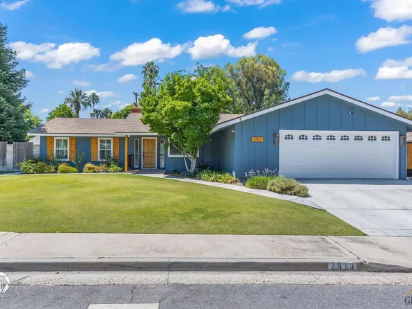 2813 Silver Dr, Bakersfield, CA 93306