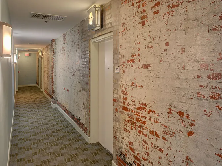 Montgomery Square Apartments — Photo 18
