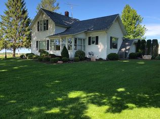 6312 N Five Mile Rd, Hope, MI 48628