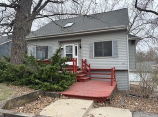 638 Virgil Ave, Elgin, IL 60120