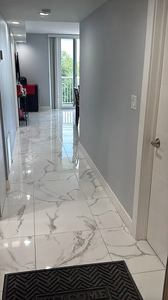 2 bed, 760 sqft, $1,000 — Photo 3