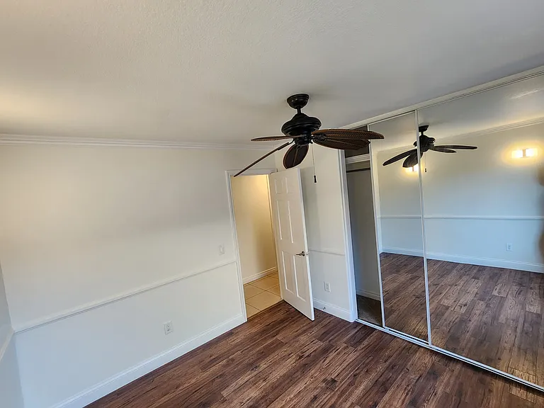 3045 E Newgrove St — Photo 12