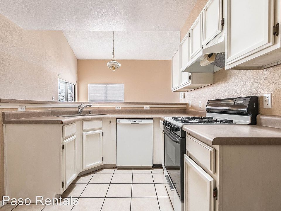 1st image of 1457 Plaza Verde Dr
