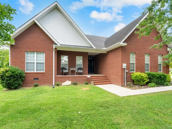 285 Crimson Dr, Winchester, TN 37398