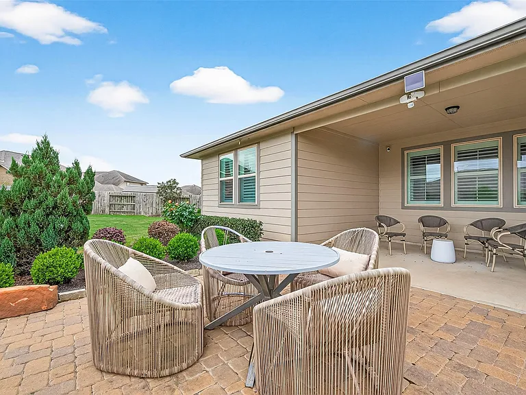 26102 Lazywaters Dr — Photo 34