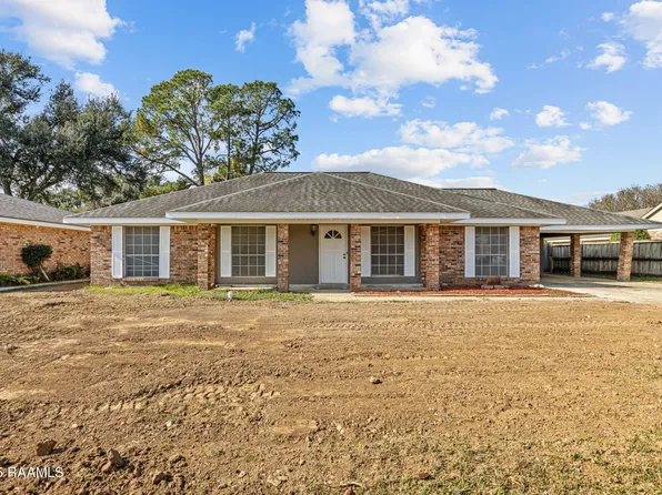 216 Orgeron Dr, Lafayette, LA 70506