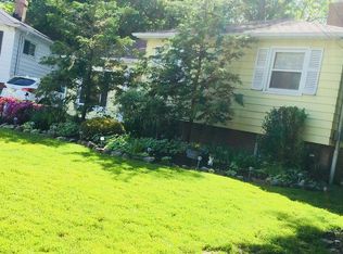 29241 Nehls Park Dr, Wickliffe, OH 44092