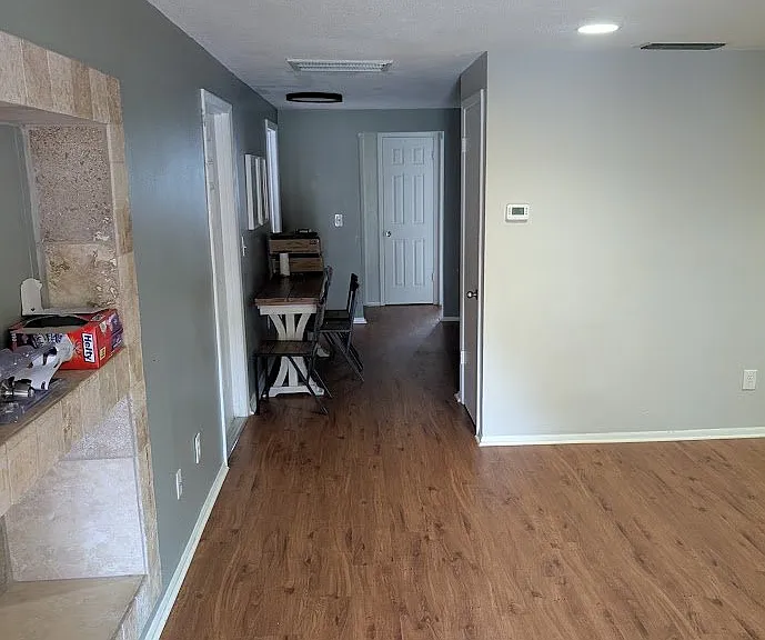 411 Marjon Ave #413 — Photo 9