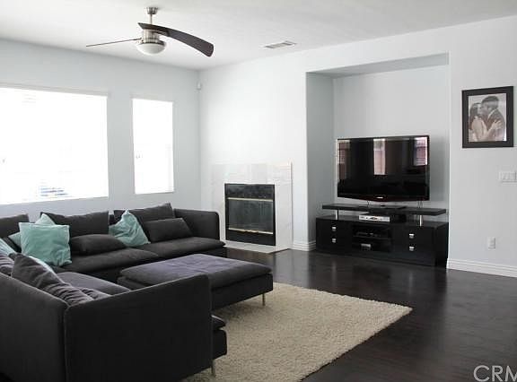 2nd image of 33637 Marigold Ln