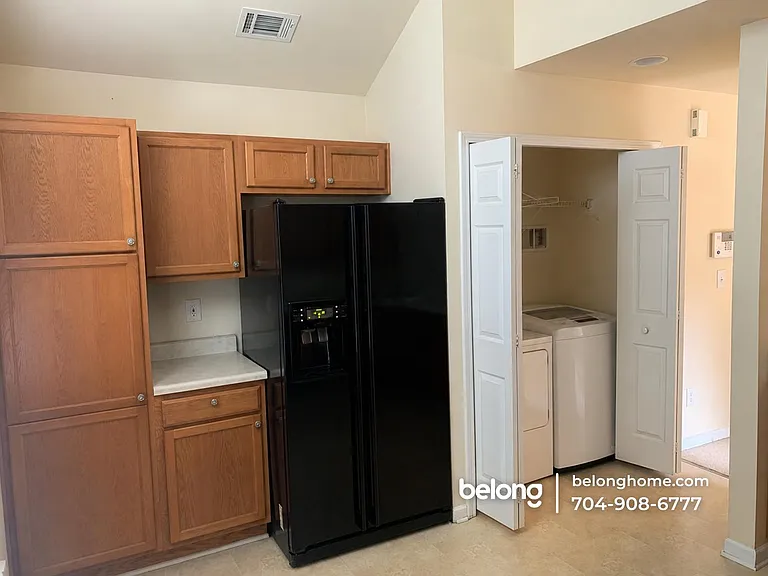 11163 Saintsbury Pl #TOWNHOUSE — Photo 3