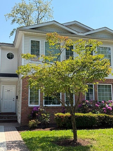 1st image of 66 Sagamore Hill Dr #B
