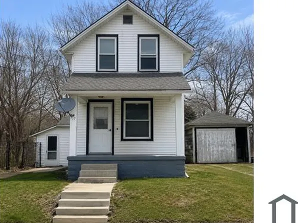 712 E Shawnee St #1, Freeport, IL 61032