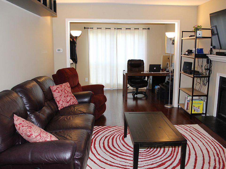 Living room & sun room