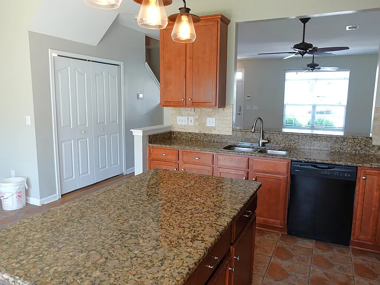 202 Elise Dr #1 — Photo 18
