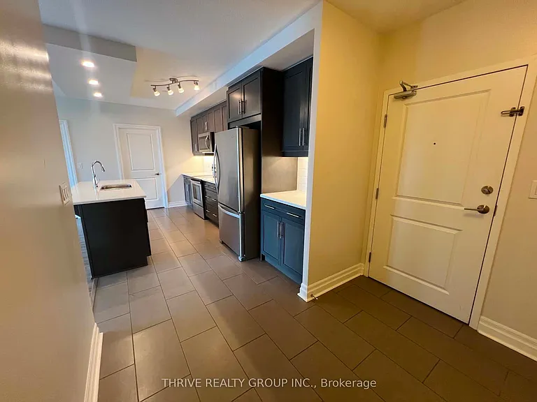 260 Villagewalk Blvd #707 — Photo 3