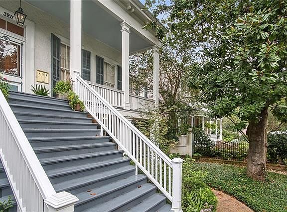 2nd image of 3211 Prytania St