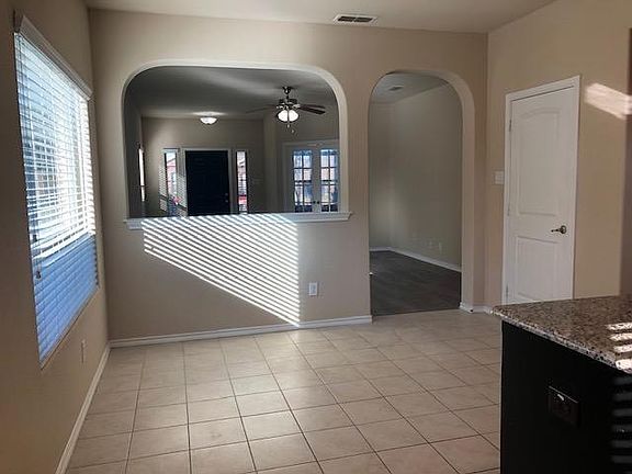 3rd image of 1844 Potrillo Ln