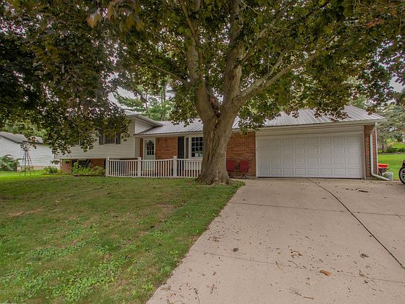 4th image of 310 S Concord AVENUE
