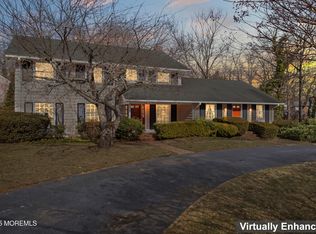 355 River Rd, Fair Haven, NJ 07704