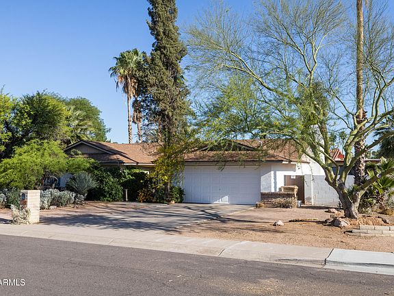 2nd image of 5246 E WINCHCOMB Drive