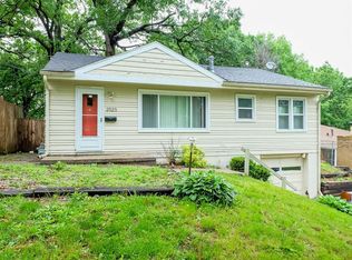 2525 Ashby Ave, Des Moines, IA 50310