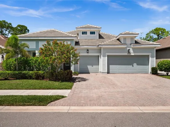 3769 Helmsman DR, NAPLES, FL 34120