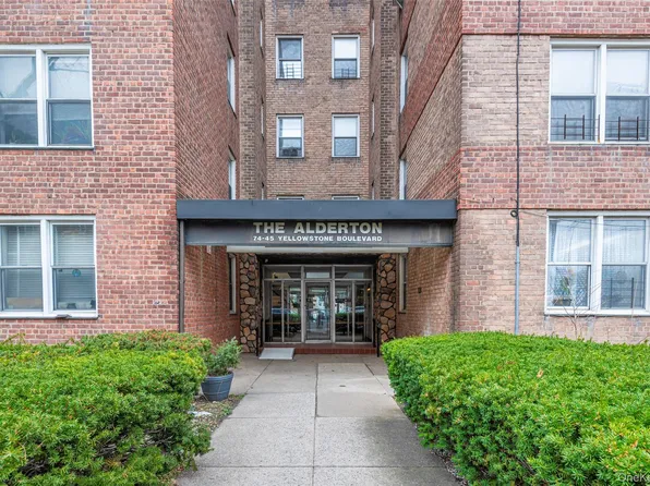74-45 Yellowstone Boulevard #4H, Rego Park, NY 11374