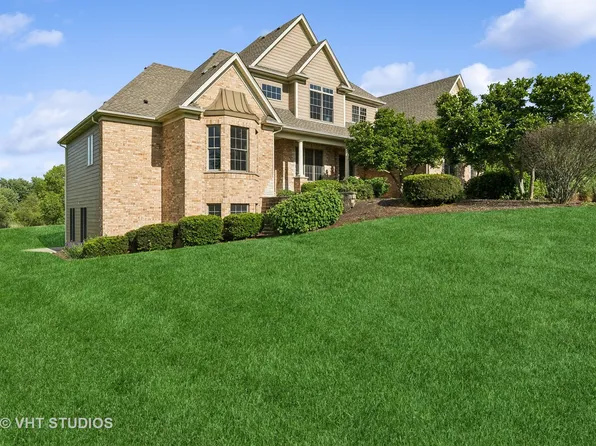 41W640 Burlington Rd, St Charles, IL 60175