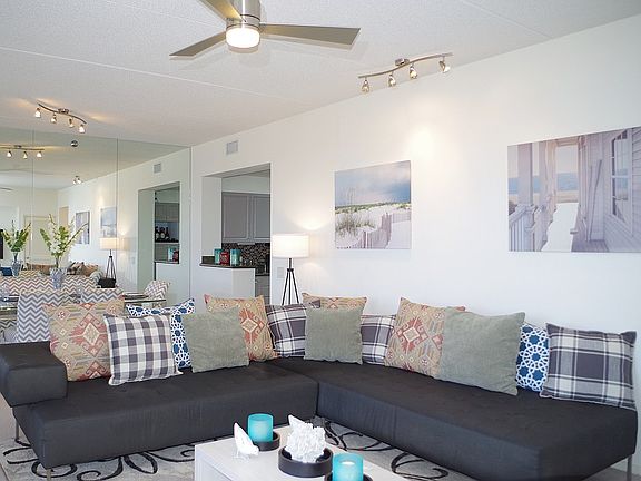 3rd image of 111 Hacienda Dr #502