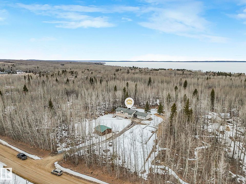 1st image of 462014 Range Rd #10-636