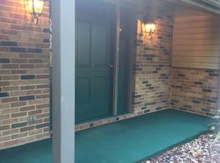 3268 Frew Mill Rd, New Castle, PA 16101