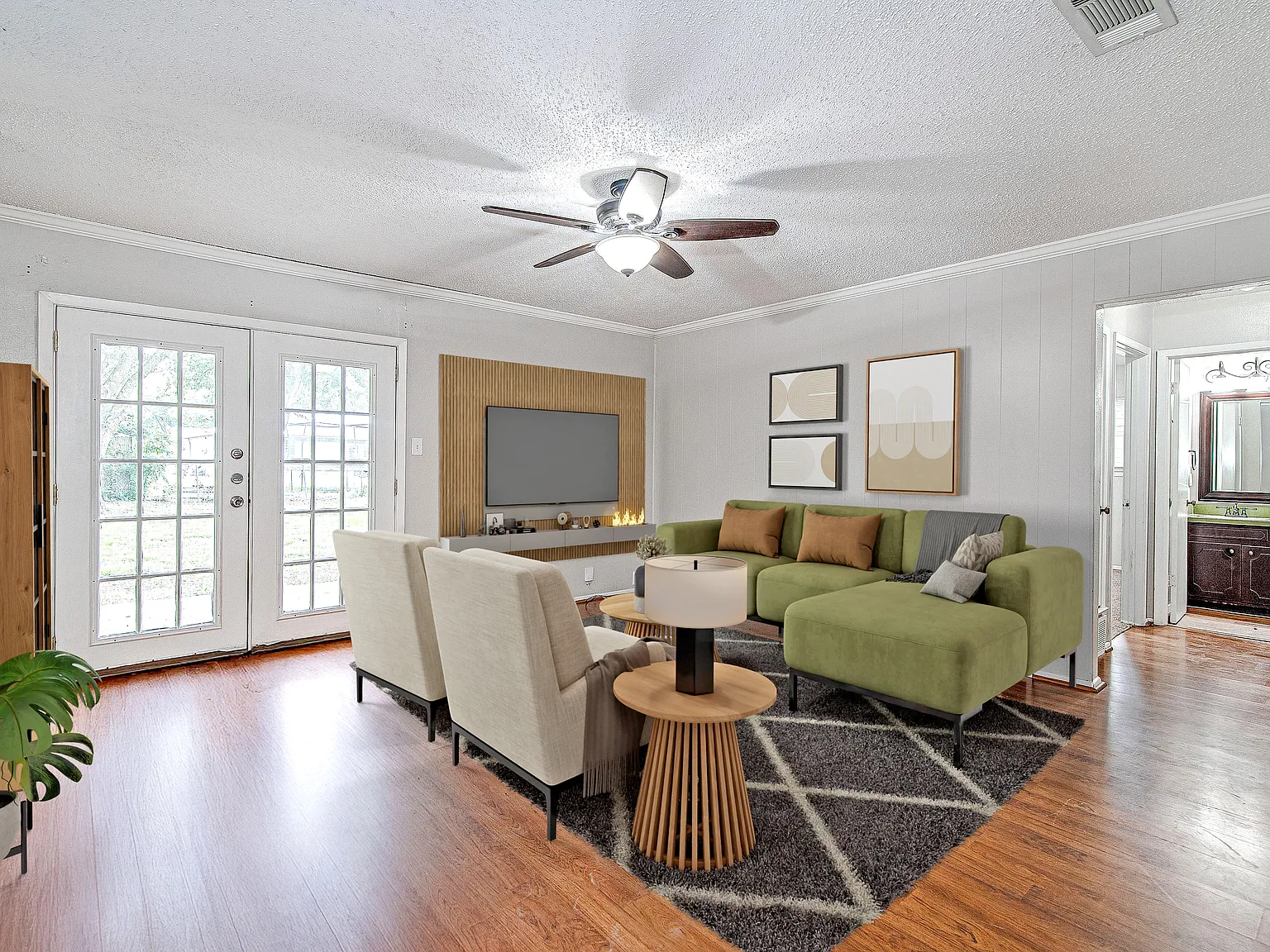 648 Sue Ann Ln — Photo 3