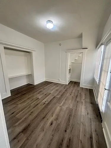 Floor plan 303