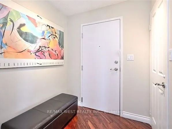 2261 Lake Shore Blvd W Unit 314, Toronto, ON M8V 3X1