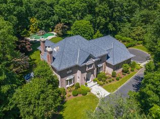 731 Hollow Tree Ridge Rd, Darien, CT 06820