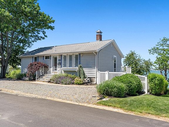4th image of 78 Clifton Ave