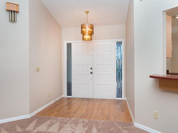 3rd image of 1242 Bonaventure Dr