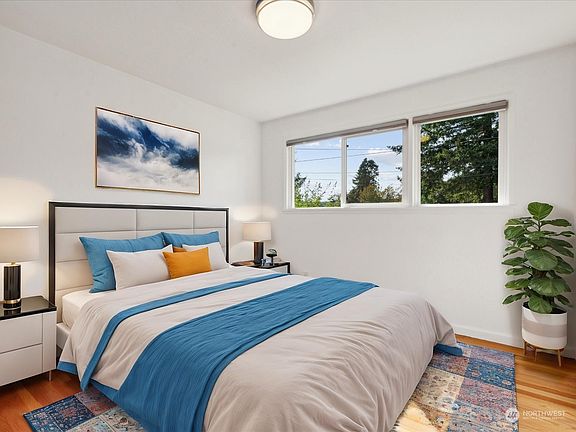 5th image of 1525 Kitsap Drive