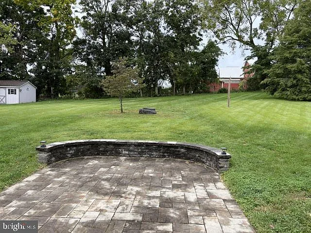 3 bed, 1.5 bath, 1314 sqft, $2,000 — Photo 2