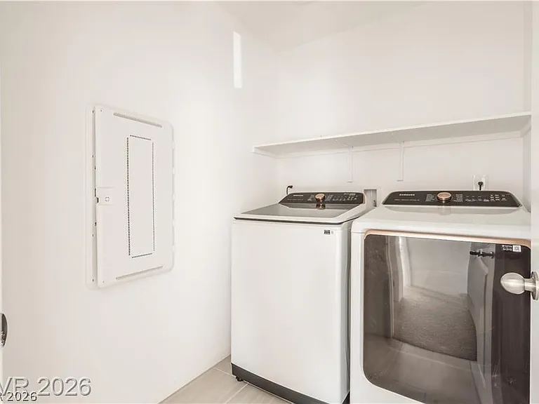 7360 Crown Landing St — Photo 21