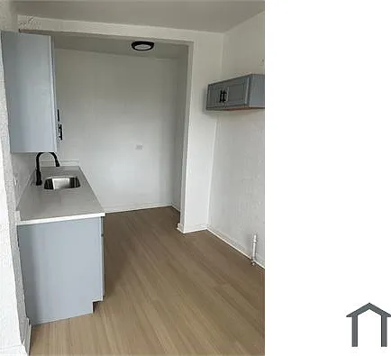 2 bed, $1,686 — Photo 3