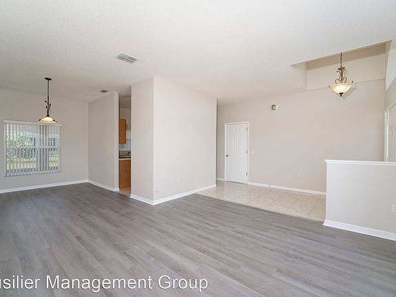 2nd image of 136 Anzio Dr