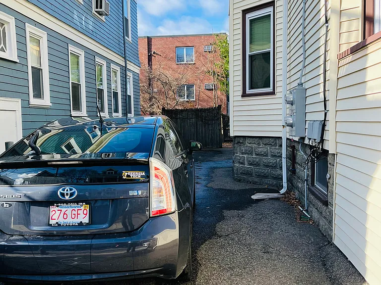 14 Barton St — Photo 18