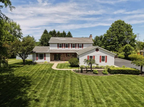 5220 Smothers Rd, Westerville, OH 43081