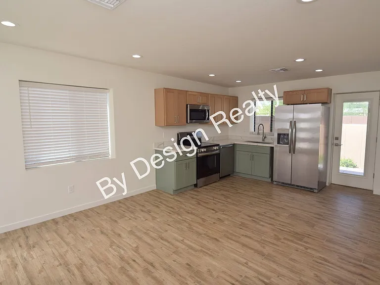 5120 E Pima St — Photo 4
