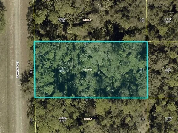 1914 Edward Ave, Lehigh Acres, FL 33972