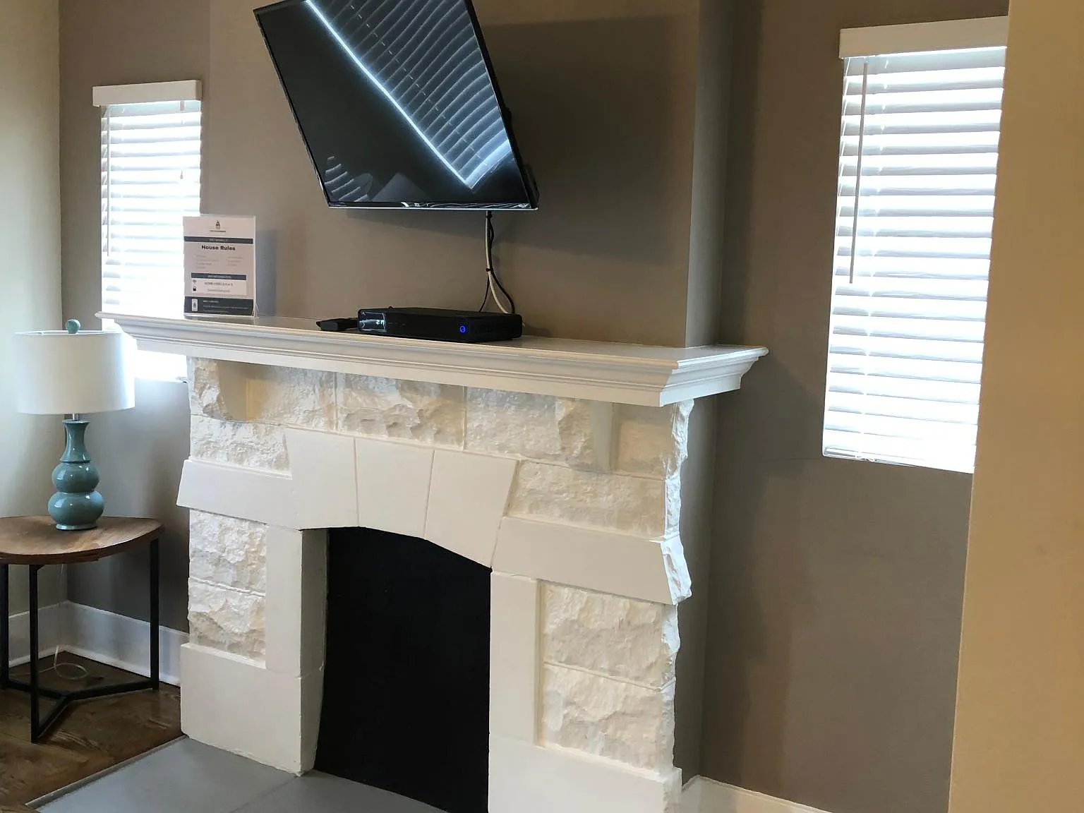 4 bed, 1421 sqft, $2,150 — Photo 3