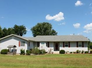 16483 Isis Rd, Carthage, MO 64836